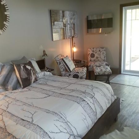 Domaine De La Baie, Les Suites Shawinigan Εξωτερικό φωτογραφία