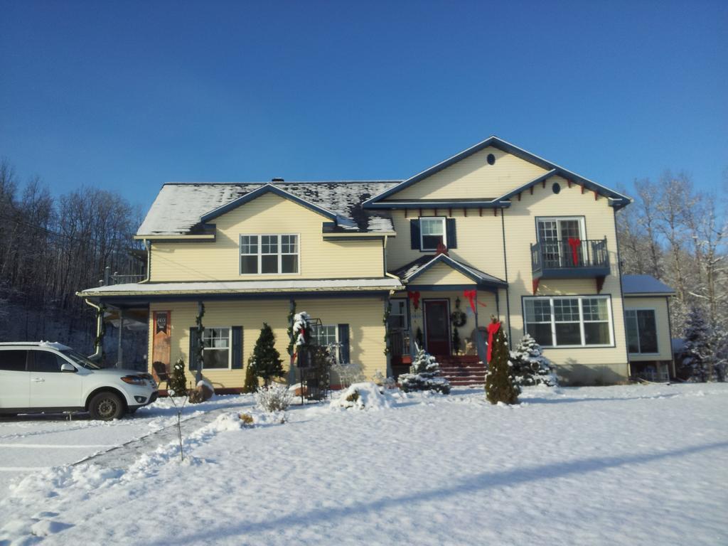 Domaine De La Baie, Les Suites Shawinigan Εξωτερικό φωτογραφία